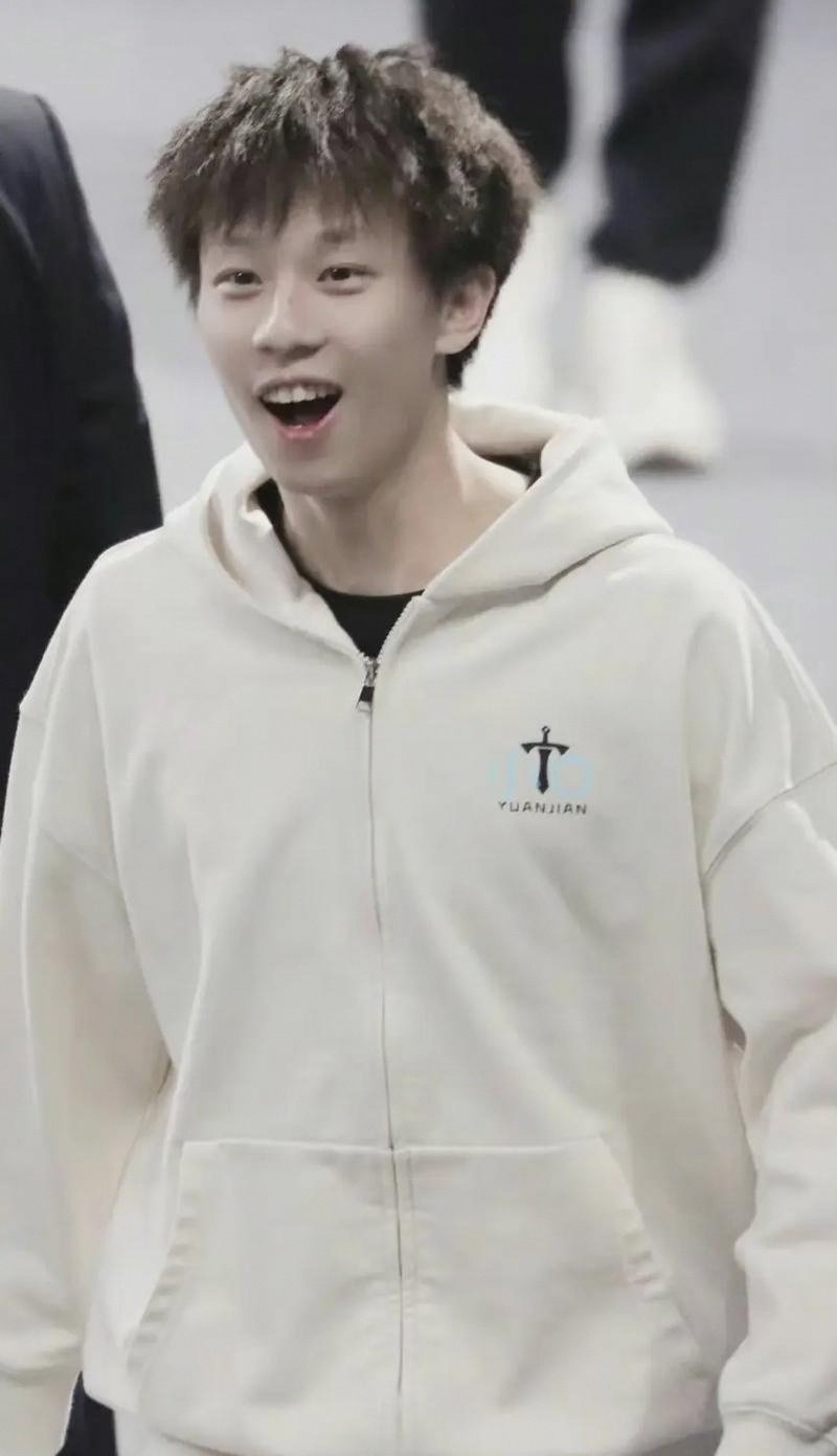 韩国队绝杀英格兰队,林高远高光表现 韩国队绝杀英格兰队,林高远高光表现