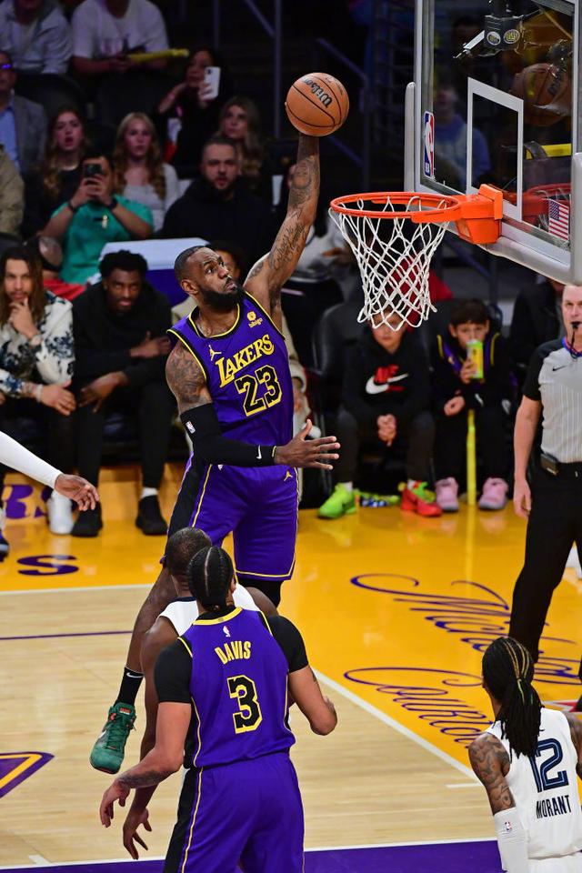 灰熊险胜骑士，浓眉哥惊艳四座