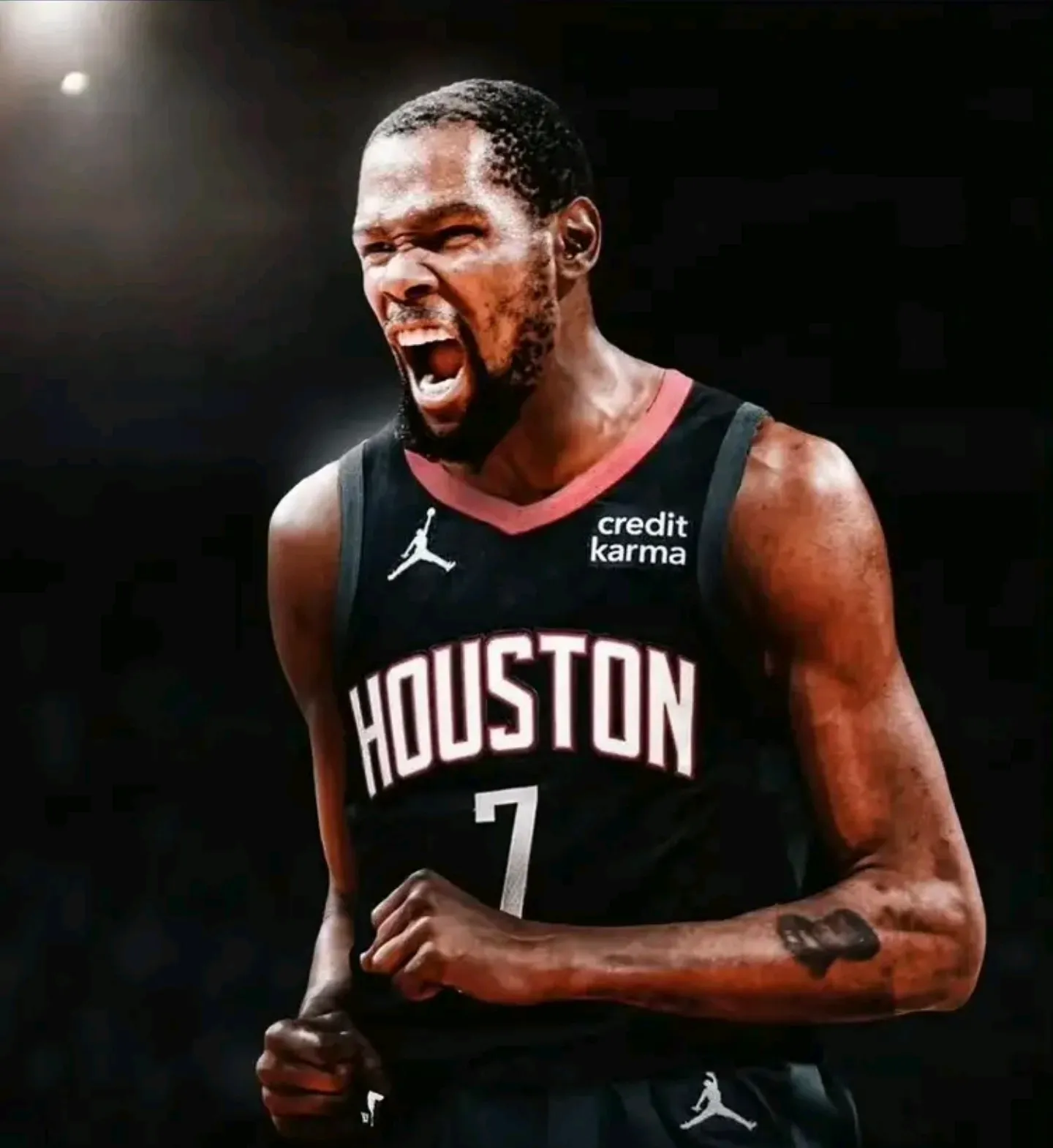 上海队险胜新疆队,杜兰特刷新纪录 上海队险胜新疆队,杜兰特刷新纪录