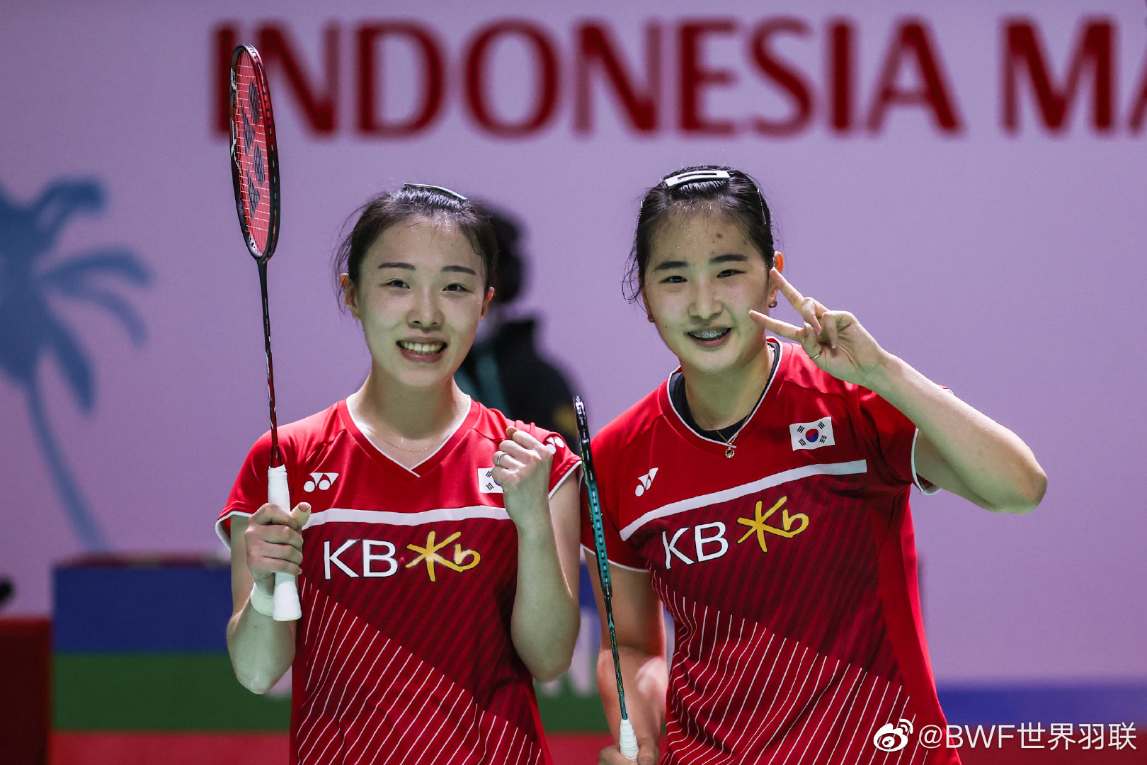 马来西亚队翻盘法国队，桃田贤斗带队取胜