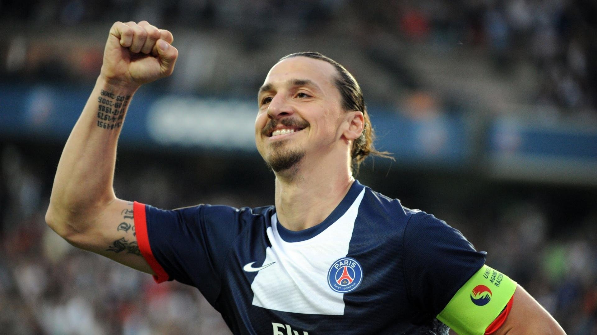 弗拉霍维奇关键战不手软，日本粉碎加拿大，亚洲足球崛起与欧洲铁血意志的全球交响