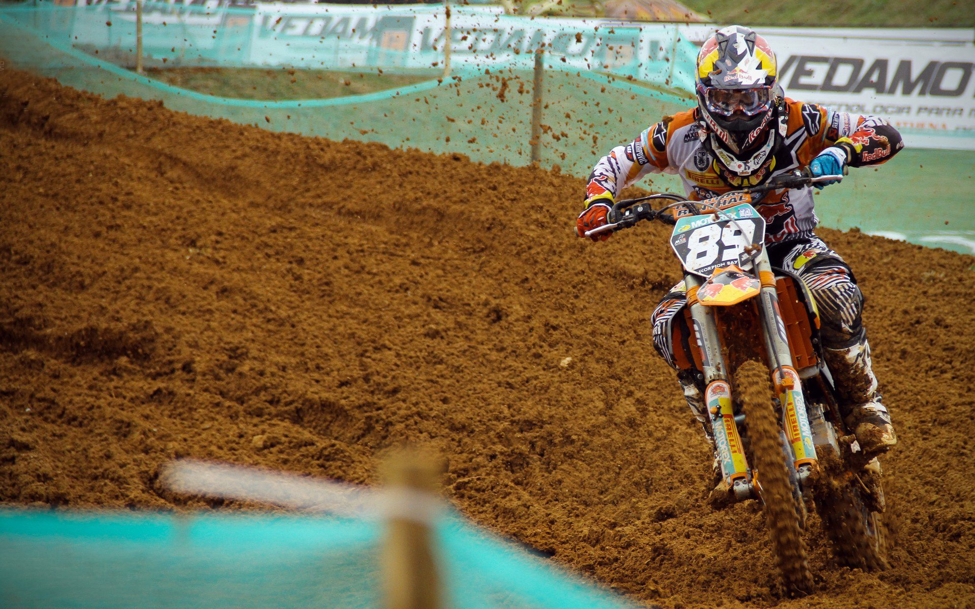 西亚卡姆末节封神！步行者绝境逆转，马刺王朝余晖下的新王加冕